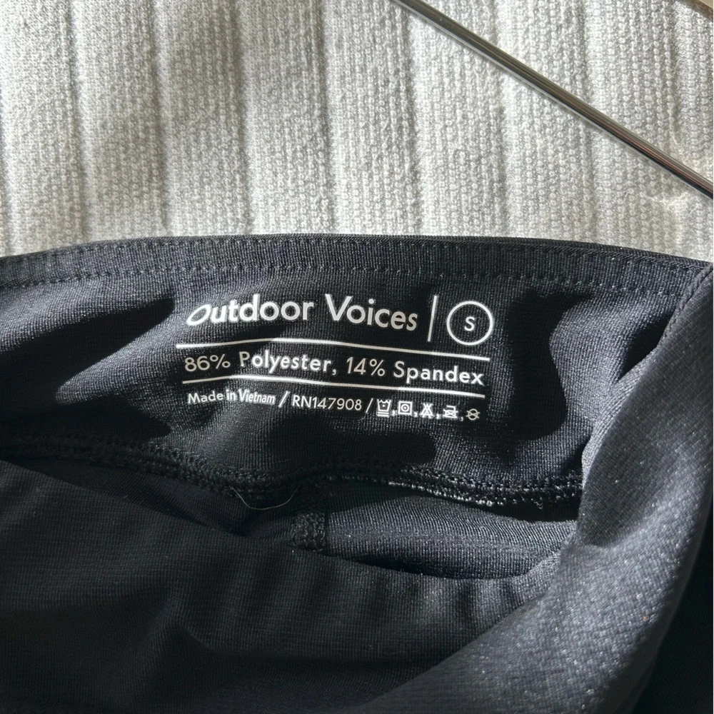Outdoor Voices Black Court Skort Skirt - Picture 3 of 3